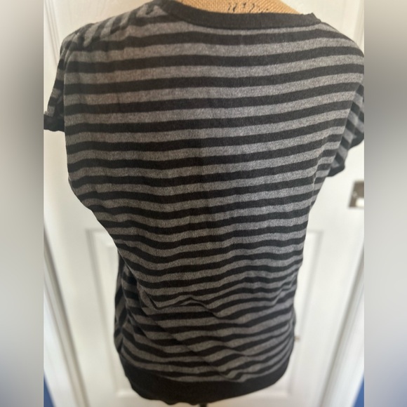 Banana Republic Fine Italian Merino Sweater Diagonal Striped Short Sleeve Top M - Picture 7 of 15